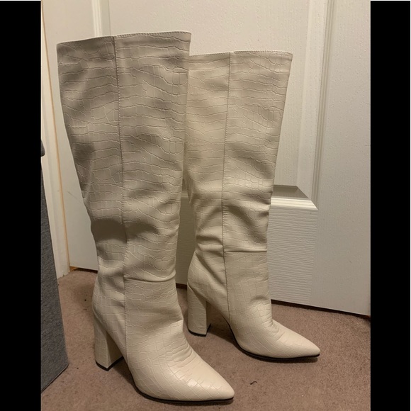 NEW BLACK KNEE HIGH BOOTS - Picture 13 of 13
